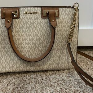 Michael Kors Beige, tan, gold Women's Bag